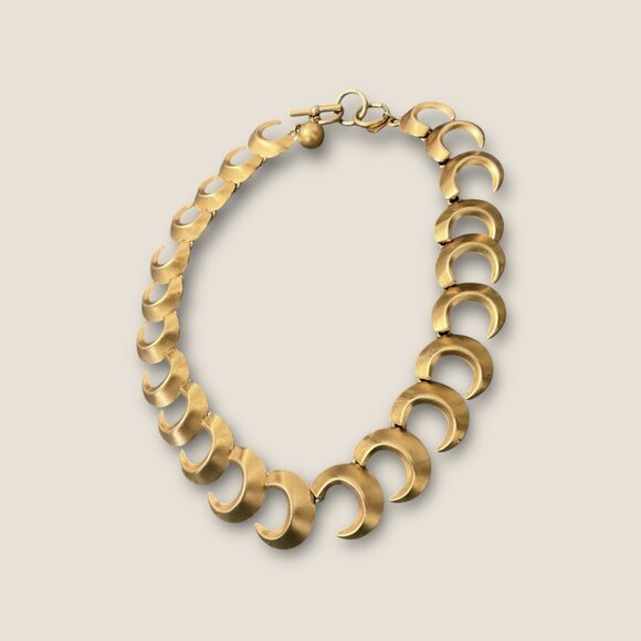 Anne Klein Vintage Gold-Tone Crescent Moon Necklace 18" - Picture 2 of 4